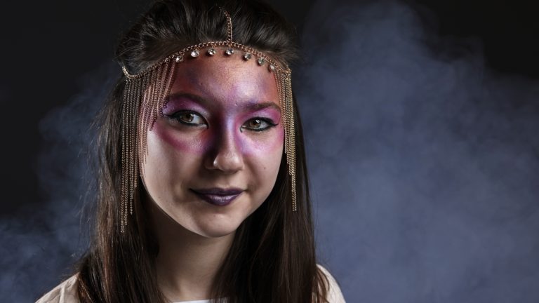 Smoke and Make-up
